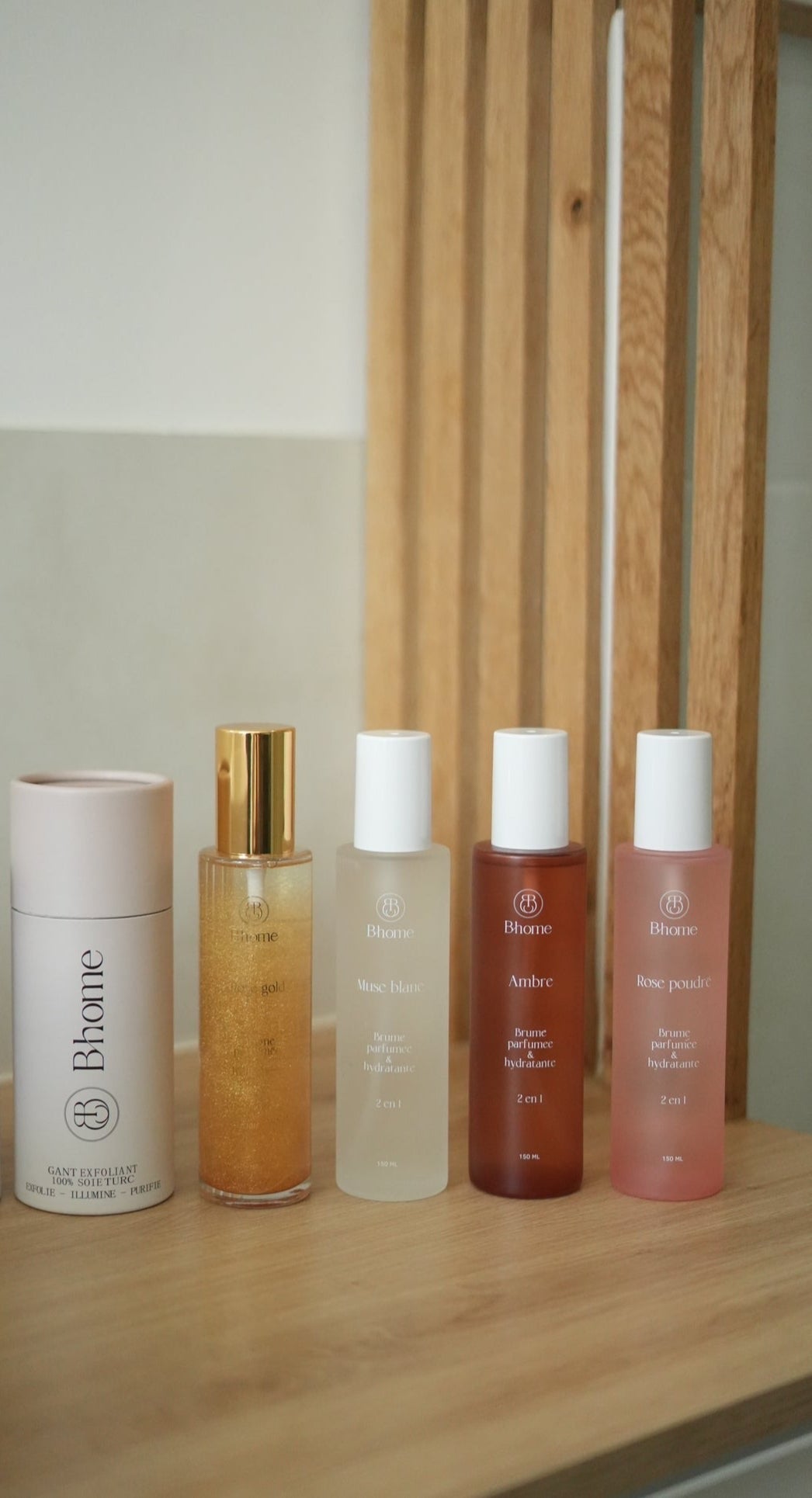 Coffret 4 BRUMES parfumées hydratante & 1 GANT CORPS exfoliant